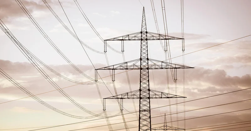 100 W, 5 A, 10 A : quel ampérage pour votre besoin ?