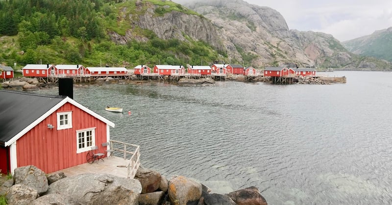 Terrasse sur pilotis : la solution maligne pour gagner de l'espace